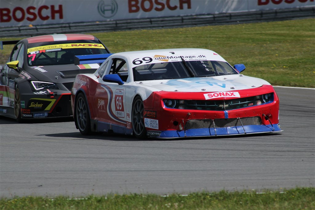 Christian Schandorff (69) kommer til at levere dyb V8 rumlen på hjemmebanen, og så håber han at kunne give de andre Extreme kørere kamp til stregen.
(Foto: JJ Media)